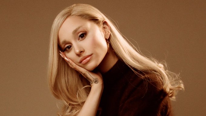 Ariana Grande Arrasa em 2024! Diva Conquista 9 Bilhões de Streams no Spotify 🎤✨