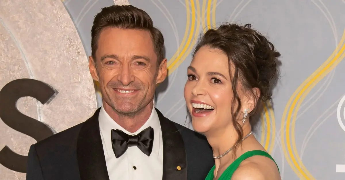 Hugh Jackman e Sutton Foster estão mais felizes que nunca após romance ser revelado! 💘